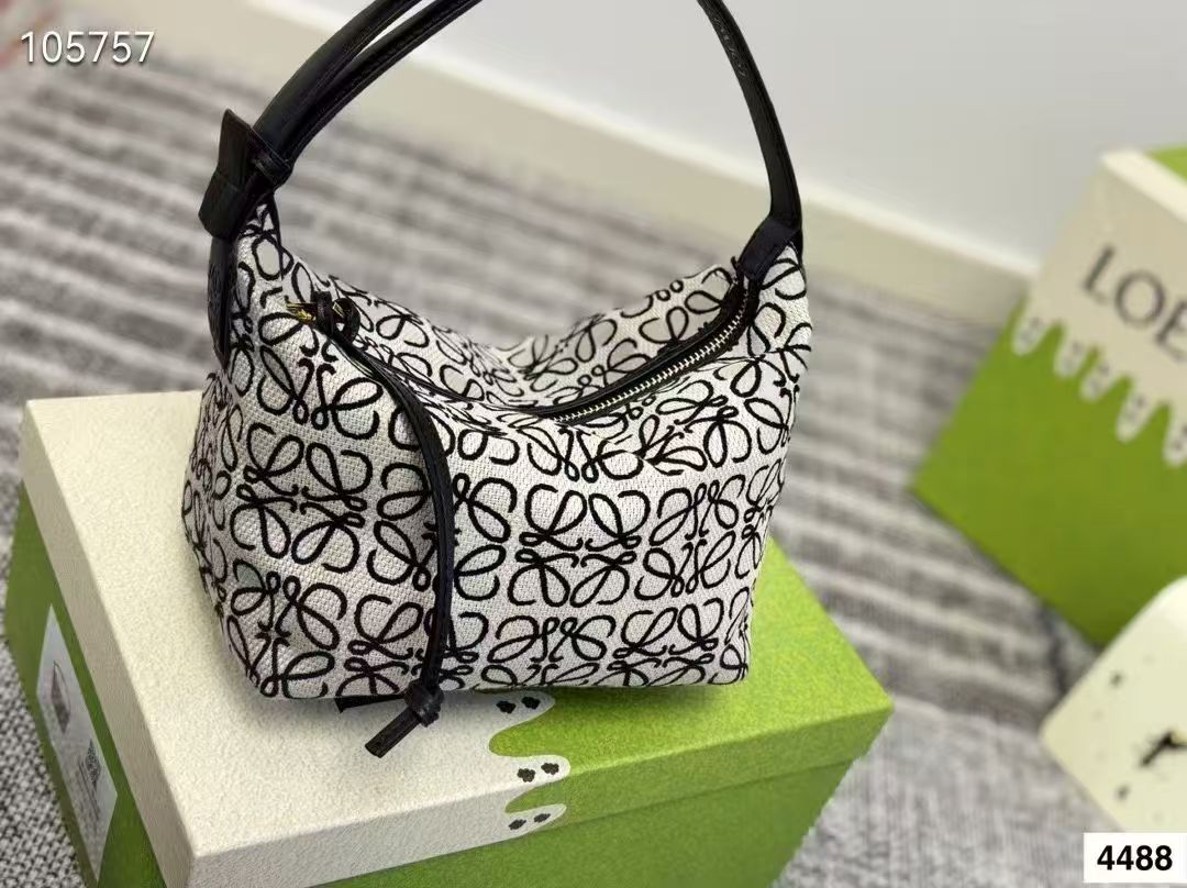 Loewe bag cubi jacquard canvas material 25 * 15 * 17cm